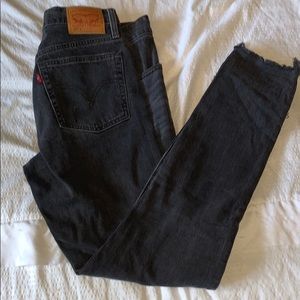 Levis 501 ripped washed black rinse